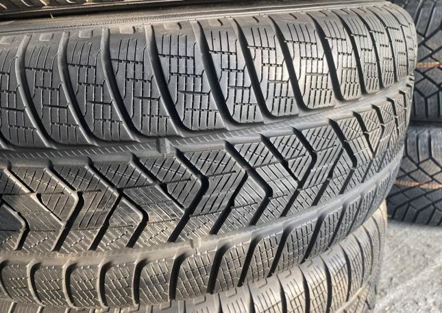 Pirelli Scorpion Winter 255/60 R18 112H