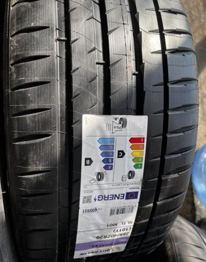 Michelin Pilot Sport 4 S 255/40 R20