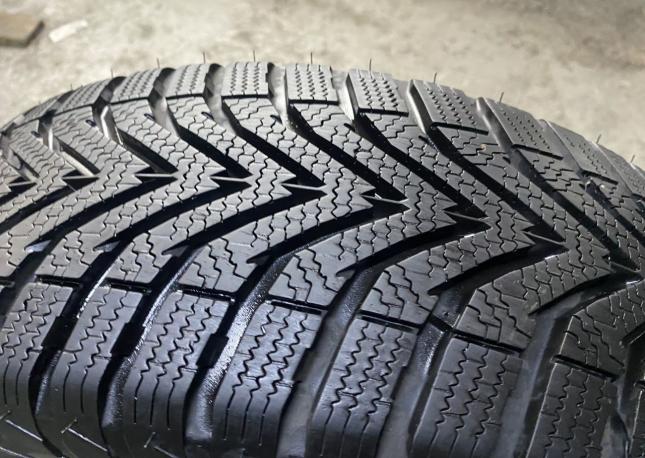 Vredestein SnowTrac 5 185/65 R15 88H