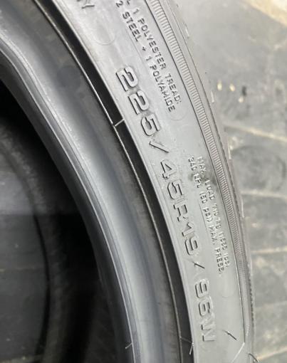 Goodyear Eagle F1 Asymmetric 3 225/45 R19