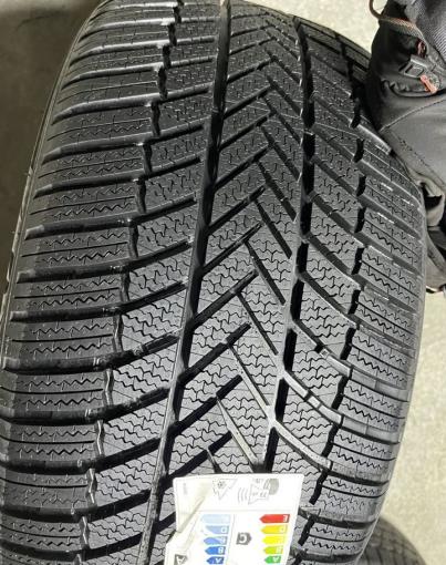 Bridgestone Blizzak LM-005 265/40 R20 104V