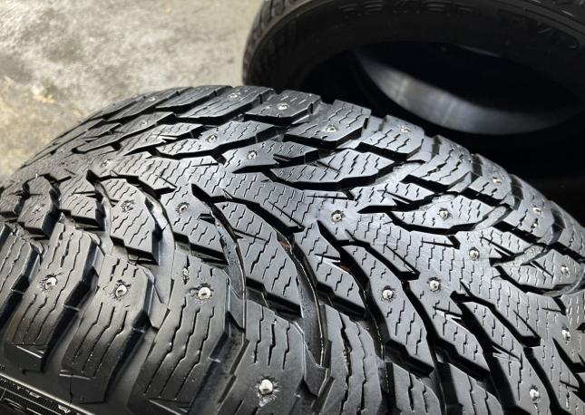 Nokian Tyres Hakkapeliitta 9 275/45 R21 и 315/40 R21 T