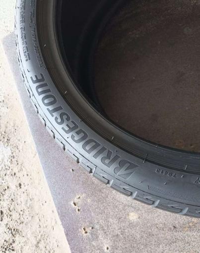 Bridgestone Turanza T005 285/35 R20