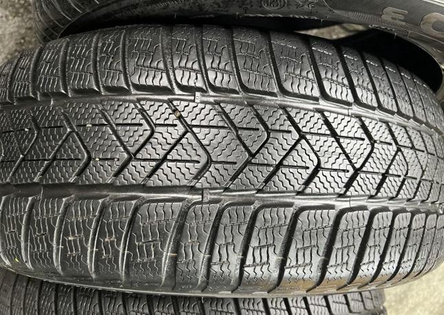 Pirelli Winter Sottozero 245/45 R18