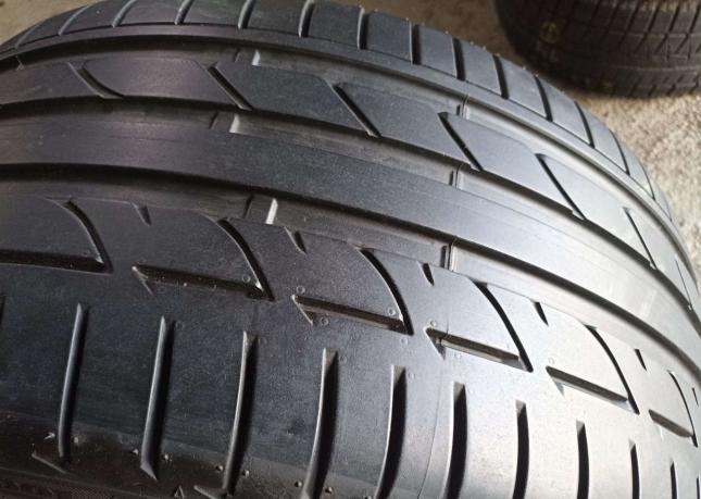 Bridgestone Potenza Sport 275/35 R20 и 245/40 R20