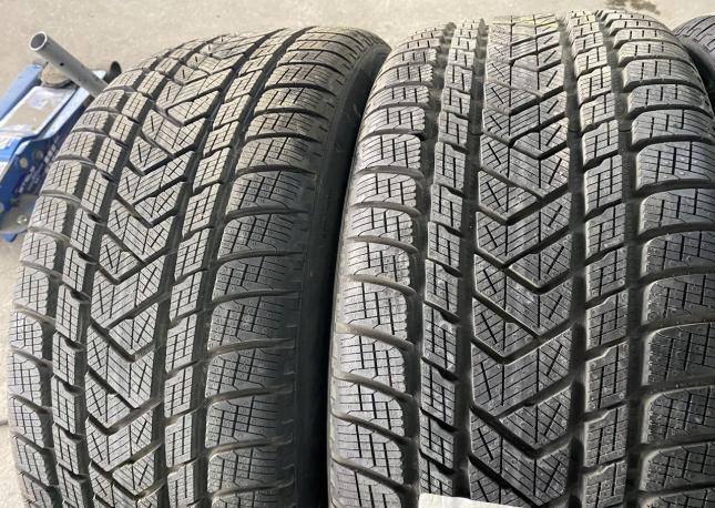 Pirelli Scorpion Winter 285/40 R22 110V