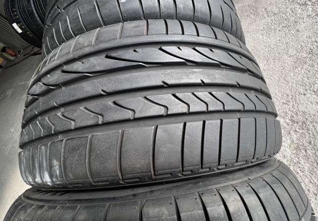 Bridgestone Potenza RE-01R 295/35 R20 и 255/40 R20