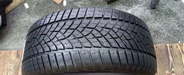 Goodyear UltraGrip Performance 255/40 R19 100V