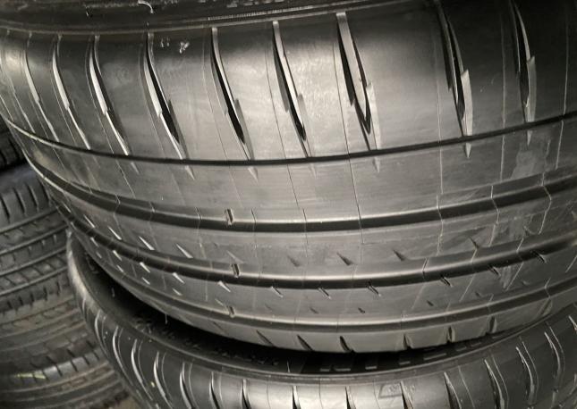 Michelin Pilot Sport 4 S 235/35 R20