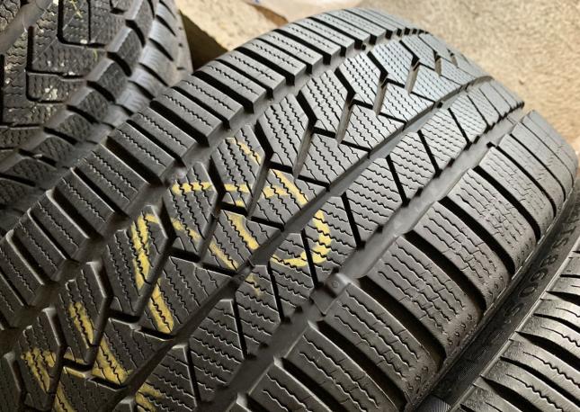 Continental ContiWinterContact TS 860S 225/40 R19 и 255/35 R19