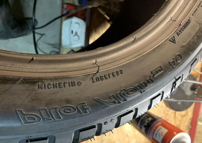 Michelin Pilot Alpin 4 245/45 R18