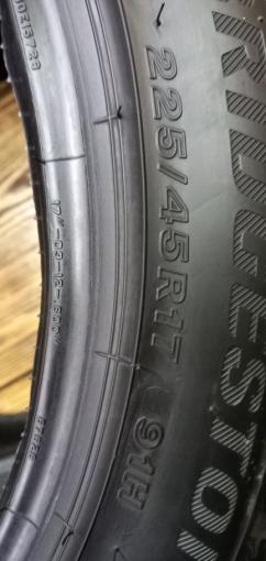 Bridgestone Blizzak LM-001 225/45 R17 91H