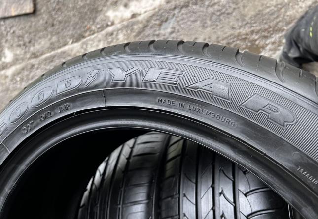 Goodyear EfficientGrip 255/45 R20