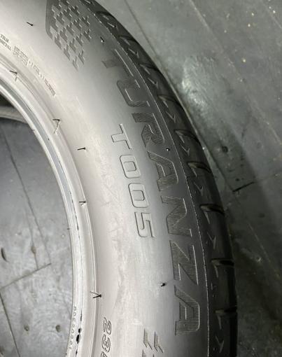 Bridgestone Turanza T005 235/55 R18