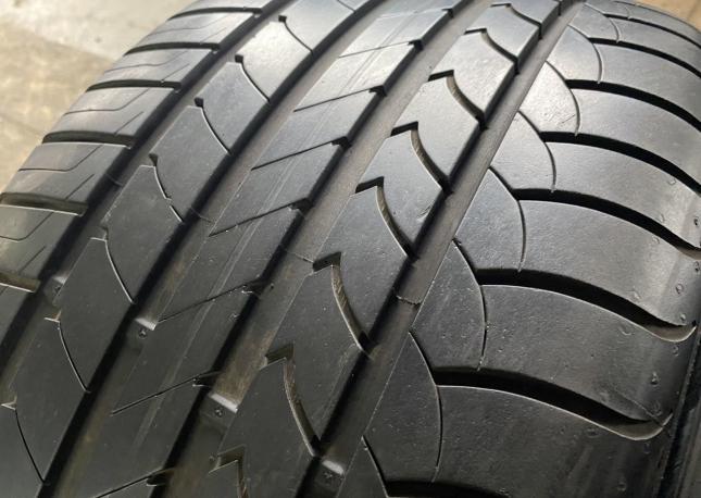 Goodyear EfficientGrip 275/40 R19 101V