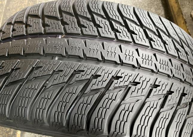 Nokian Tyres WR SUV 3 285/40 R21 109V