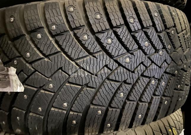 Pirelli Ice Zero 2 285/40 R21 109H