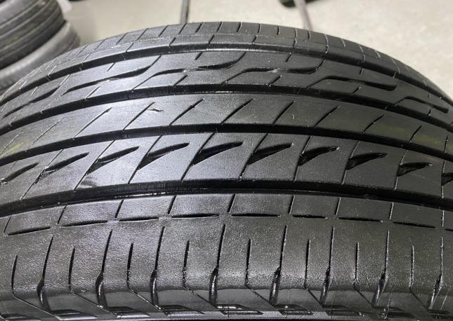 Bridgestone Regno GR-XI 215/45 R17