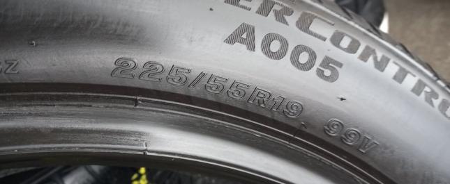 Bridgestone Weather Control A005 225/55 R19 99V