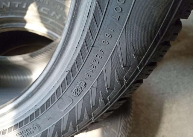 Nokian Tyres Hakkapeliitta R5 SUV 275/45 R21