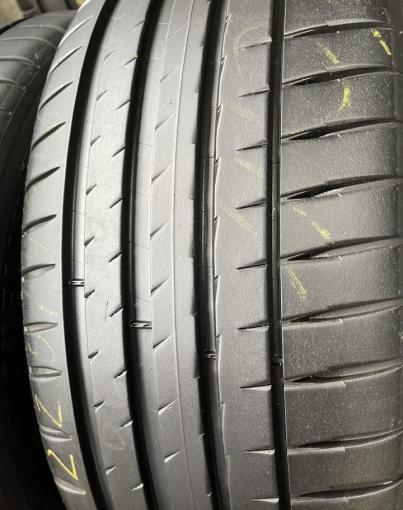 Michelin Pilot Sport 4 S 225/45 R19 и 255/40 R19 Y