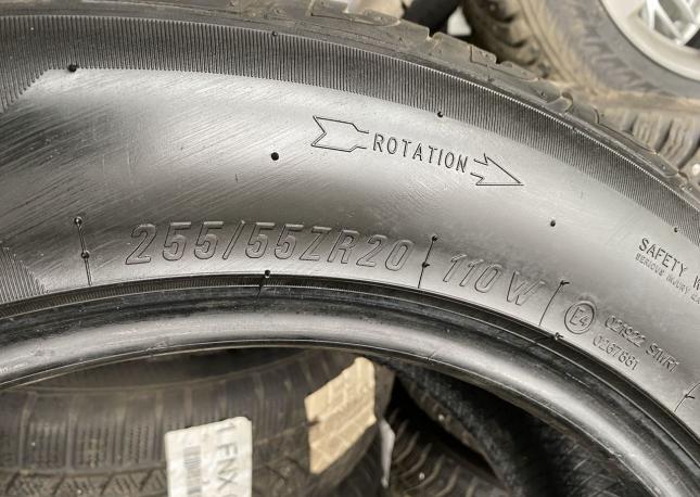 Maxxis M35 Victra Asymmet 255/55 R20 110W