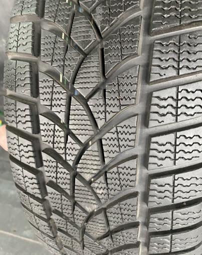 Goodyear UltraGrip Performance Gen-1 235/55 R18