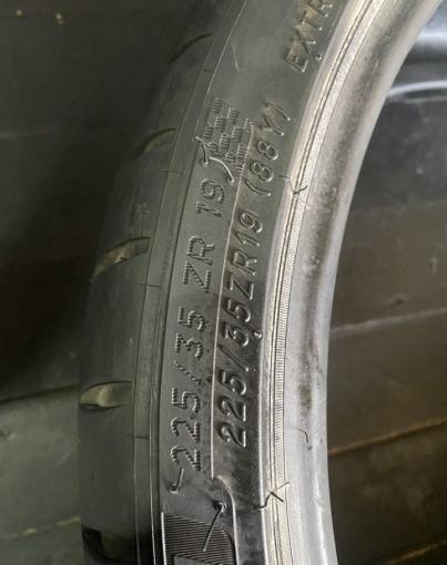 Michelin Pilot Sport 4 S 225/35 R19