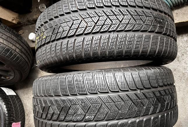 Pirelli Scorpion Winter 255/40 R21