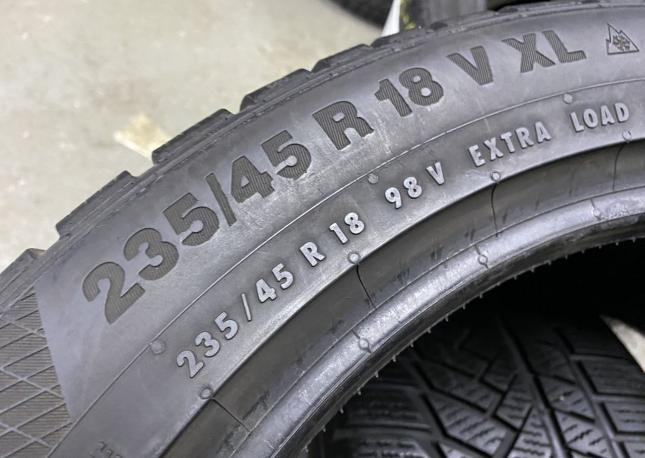 Continental ContiWinterContact TS 850 P 235/45 R18 95V