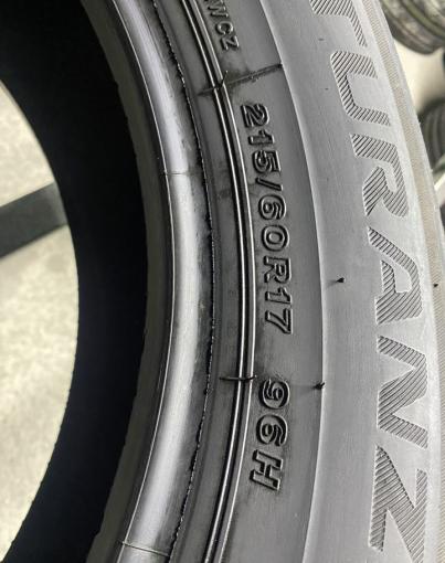 Bridgestone Turanza T001 215/60 R17