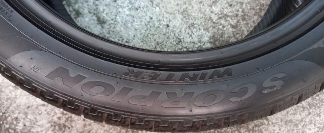 Pirelli Scorpion Winter 295/40 R21 111V