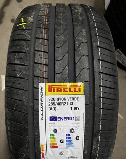 Pirelli Scorpion 285/40 R21