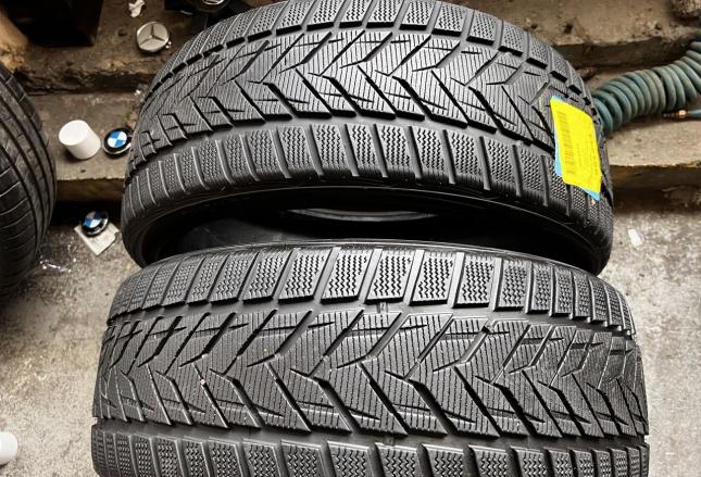 Vredestein Wintrac Xtreme S SUV 245/35 R21