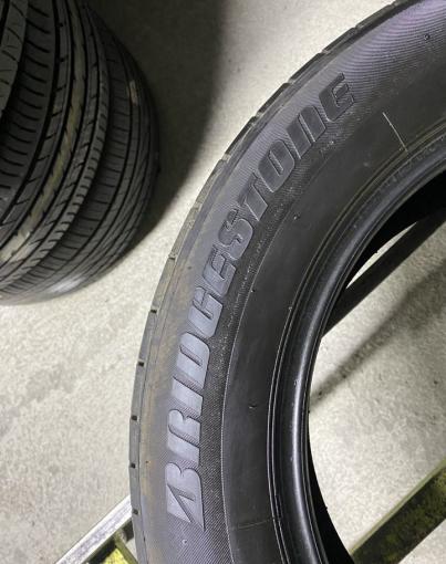 Bridgestone Playz PX-RV 215/60 R17