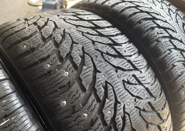 Nokian Tyres Hakkapeliitta 9 SUV 285/40 R21 109T