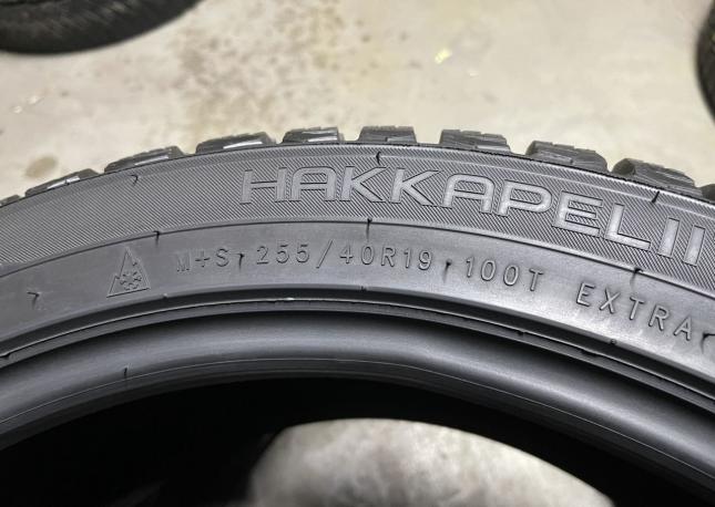 Nokian Tyres Hakkapeliitta 9C 255/40 R19 100T