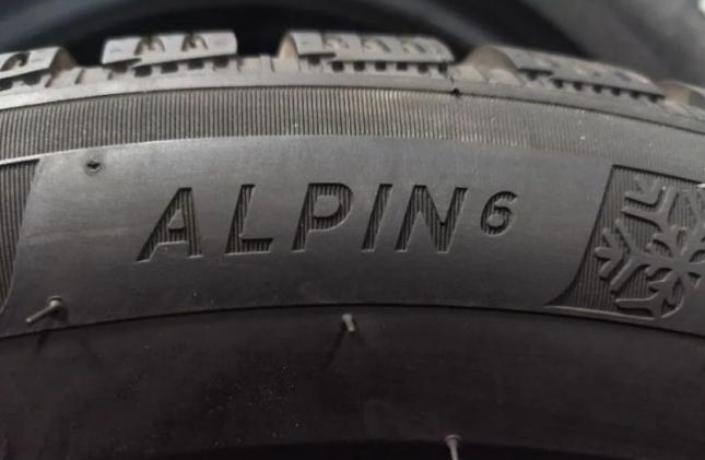 Michelin Alpin 6 195/55 R16 91H