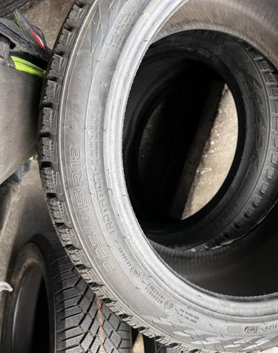 Nokian Tyres Hakkapeliitta R3 225/45 R18