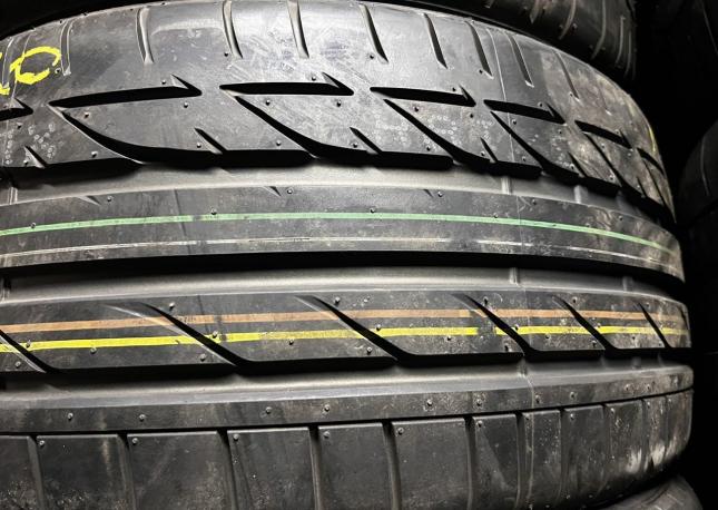 Bridgestone Potenza S001 265/35 R20