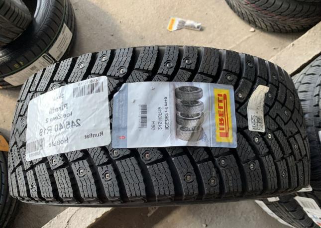 Pirelli Ice Zero 2 245/40 R19