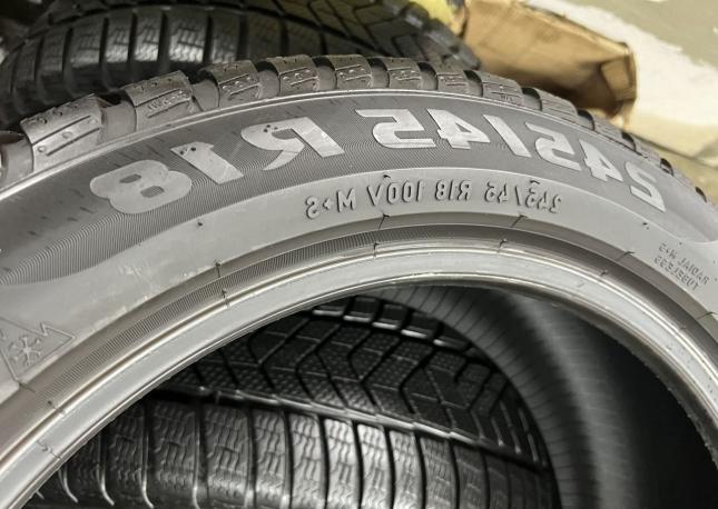 Pirelli Winter Sottozero 245/45 R18