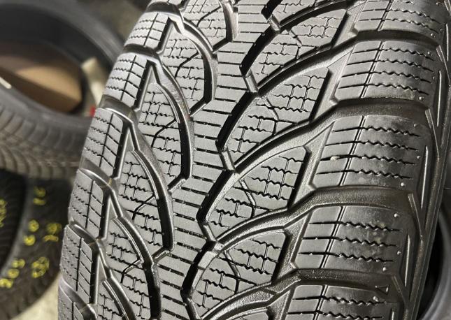 Bridgestone Blizzak LM-32 205/60 R16