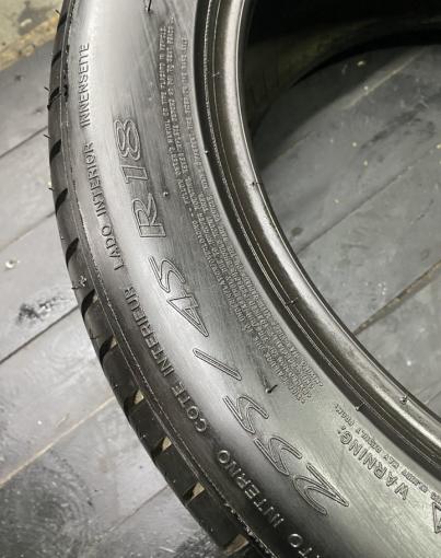 Michelin Primacy HP 255/45 R18