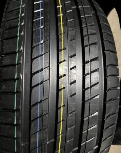 Michelin Latitude Sport 3 235/50 R19