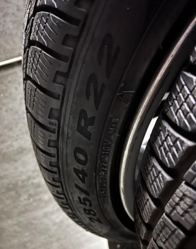 Pirelli Scorpion Winter 285/40 R22