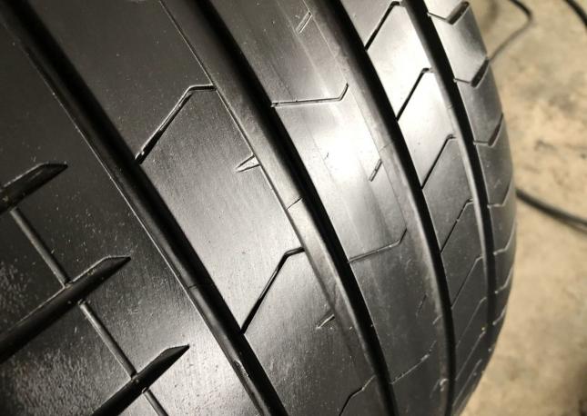 Pirelli P Zero Gen-2 275/30 R21