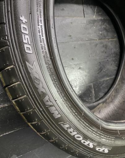 Dunlop SP Sport Maxx 050+ 255/45 R18