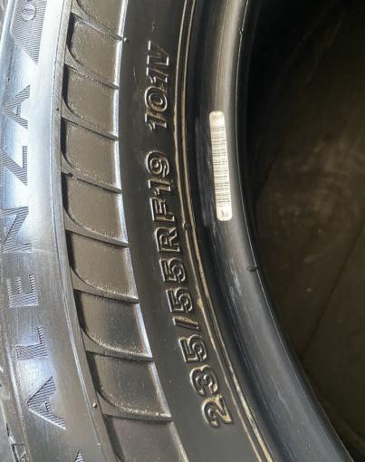 Bridgestone Alenza 001 235/55 R19