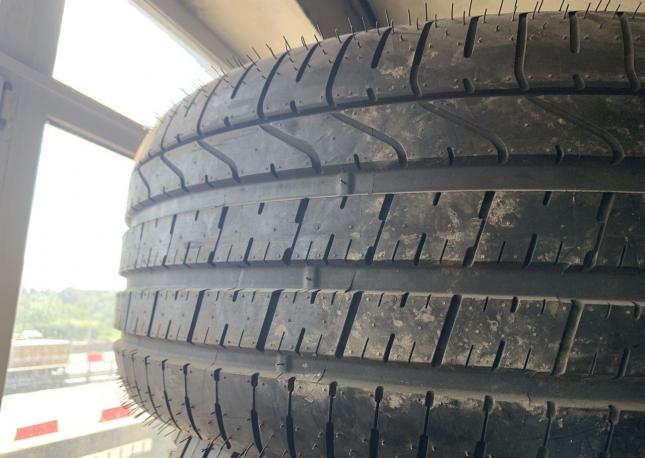 Pirelli P Zero 285/40 R22